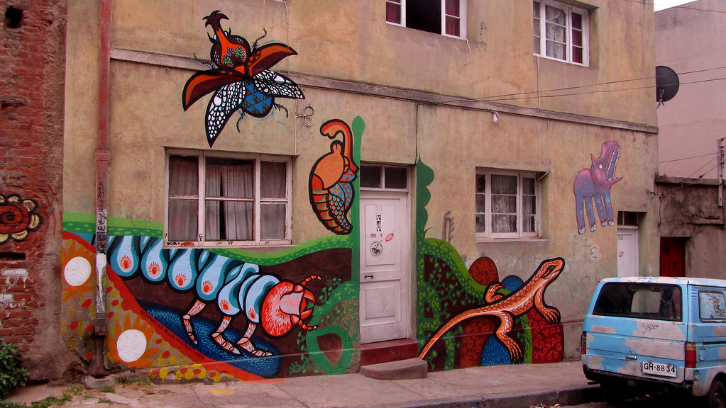 6257806282_e363950729_b